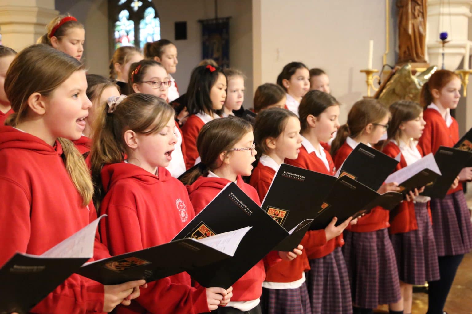 Junior School Christmas - Walthamstow Hall Independent Girls' School ...